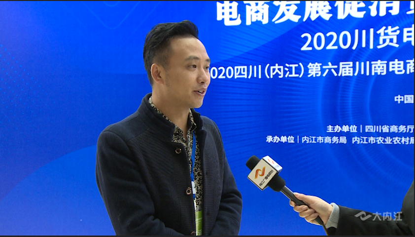 卿波.png