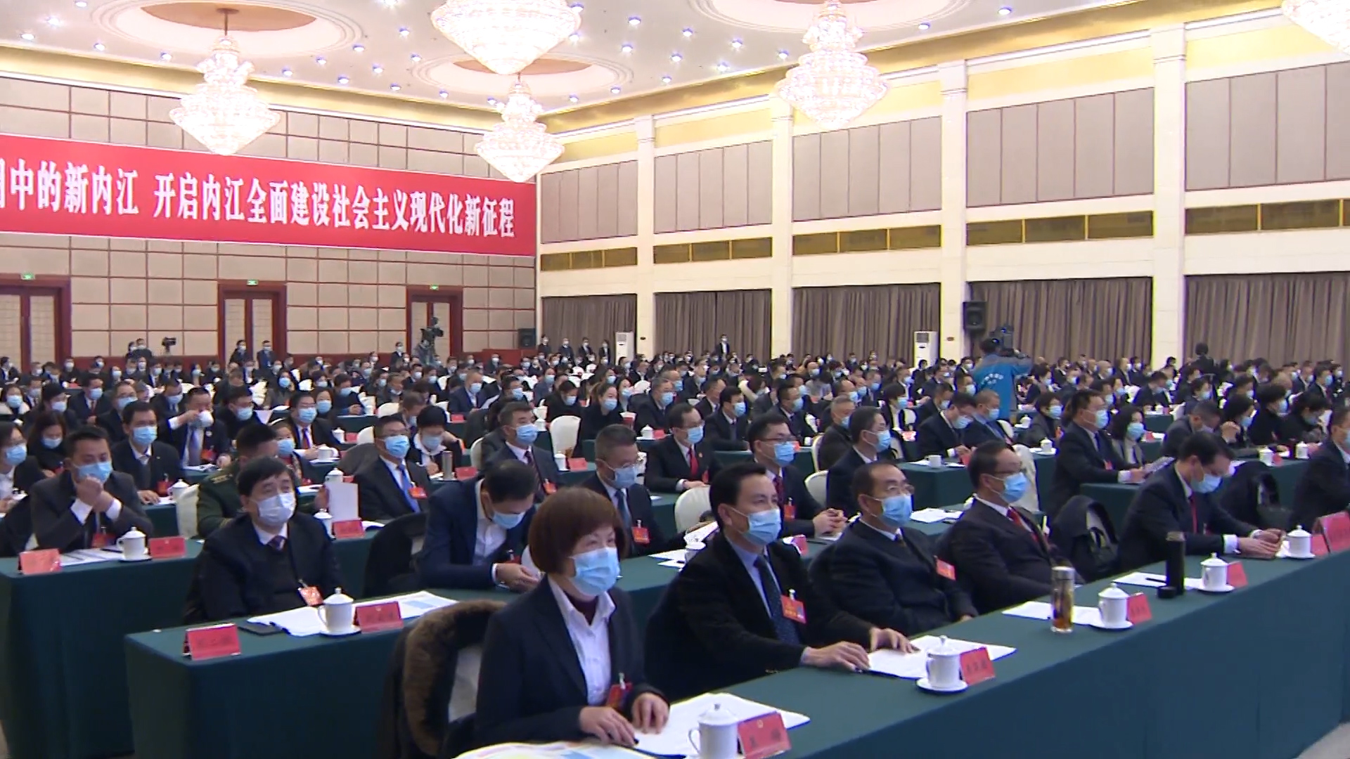 269955_1611464575868586.jpg 03.jpg