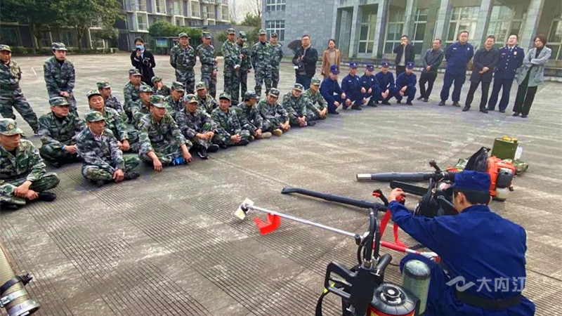 281606_1612769505351889.jpg 2.jpg