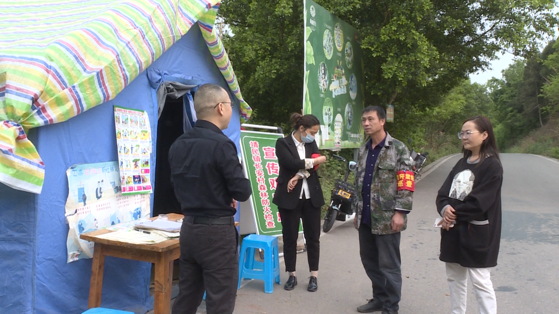 281921_1617286214237142.bmp 281921_1617286214237142.bmp