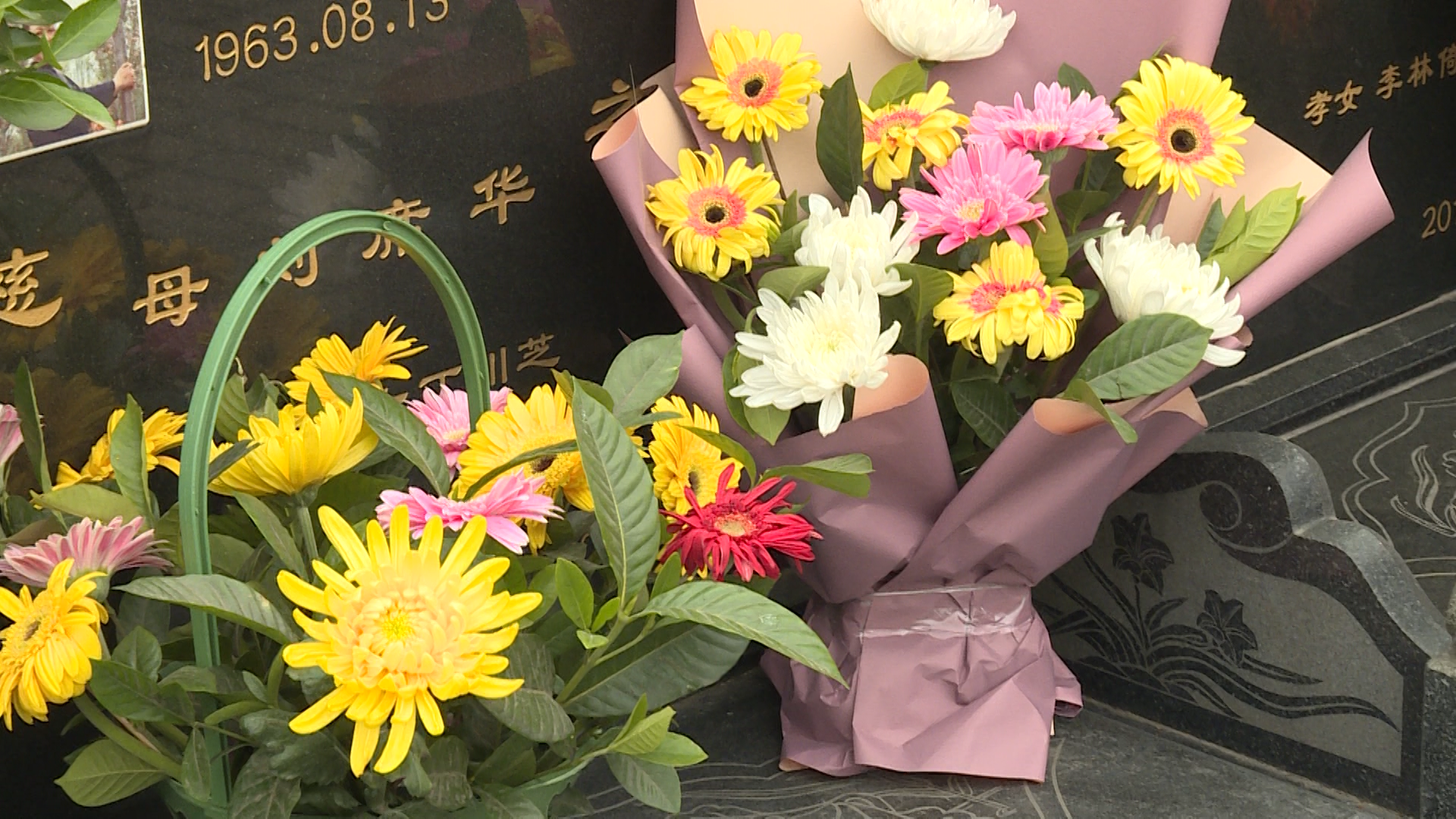 281921_1617287144340400.bmp 281921_1617287144340400.bmp