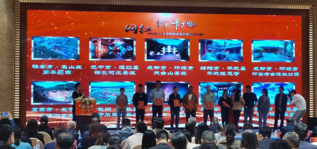 286033_1619422683931138.jpg 1.jpg