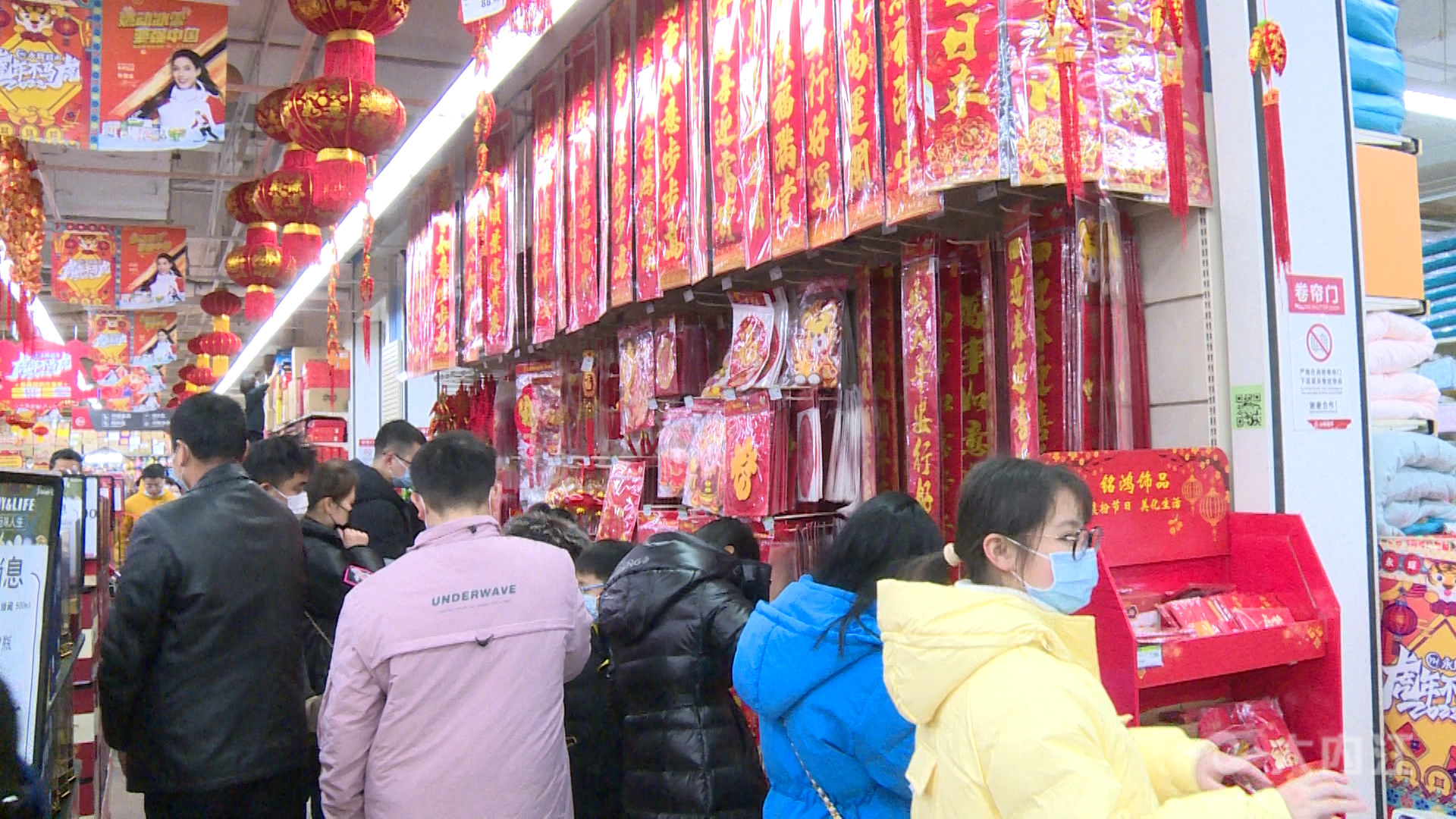 286258_1643599957454391.jpg 5.jpg