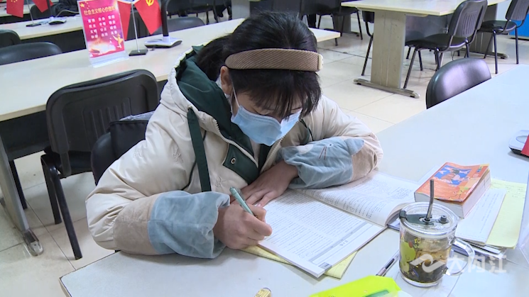 282035_1644033425734606.png 32.png