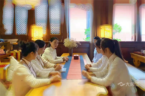 胡燕5.jpg