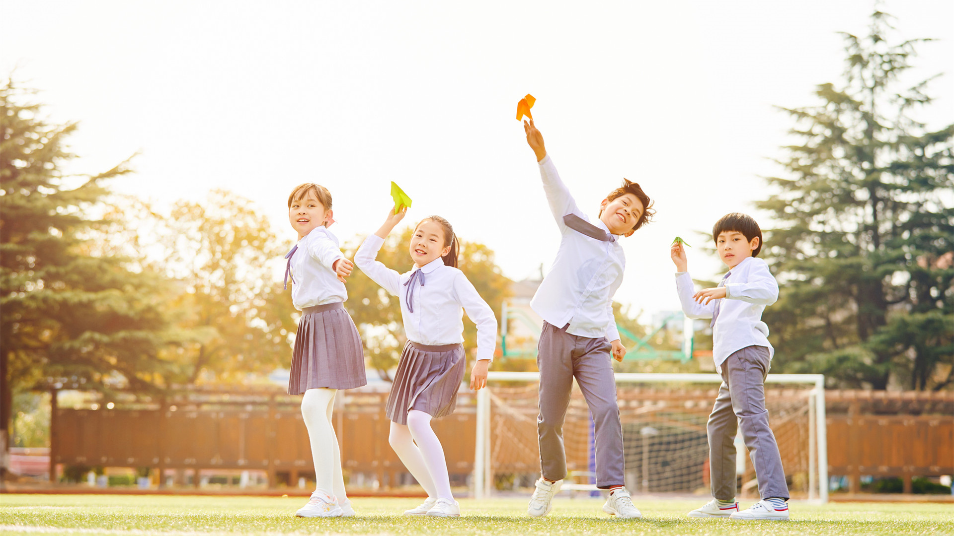 323896_1658309435457534.jpg 0e8147e197368468fcc868d0578d24f8.jpg